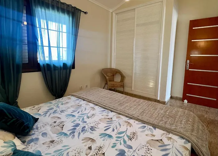 Penthouse In Golf Del Sur 2 * سان ميغيل ذي أبونا